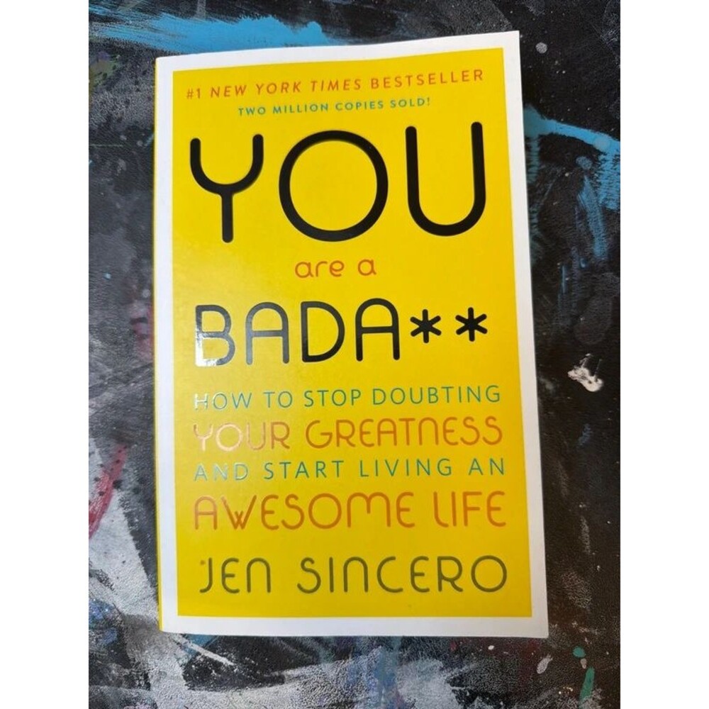 You Are a Badass by Jen Sincero PB book